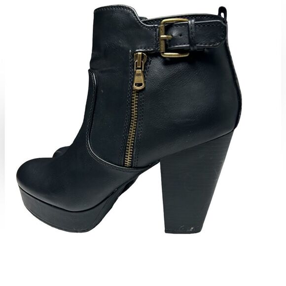 Material Girl Black Heeled Boots Moto Combat Ankle Booties with Heel Buckle Zip - Picture 4 of 12